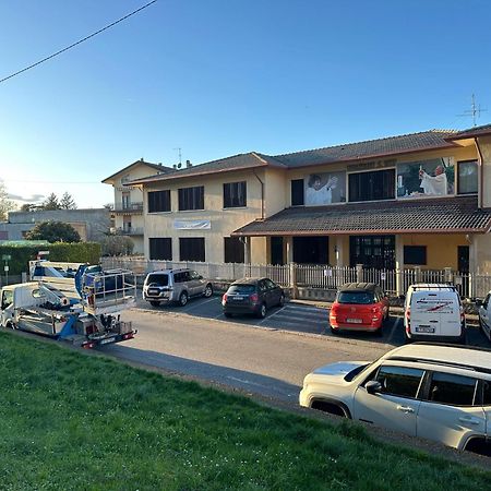 Corte Grande Apartment Lipomo 外观 照片